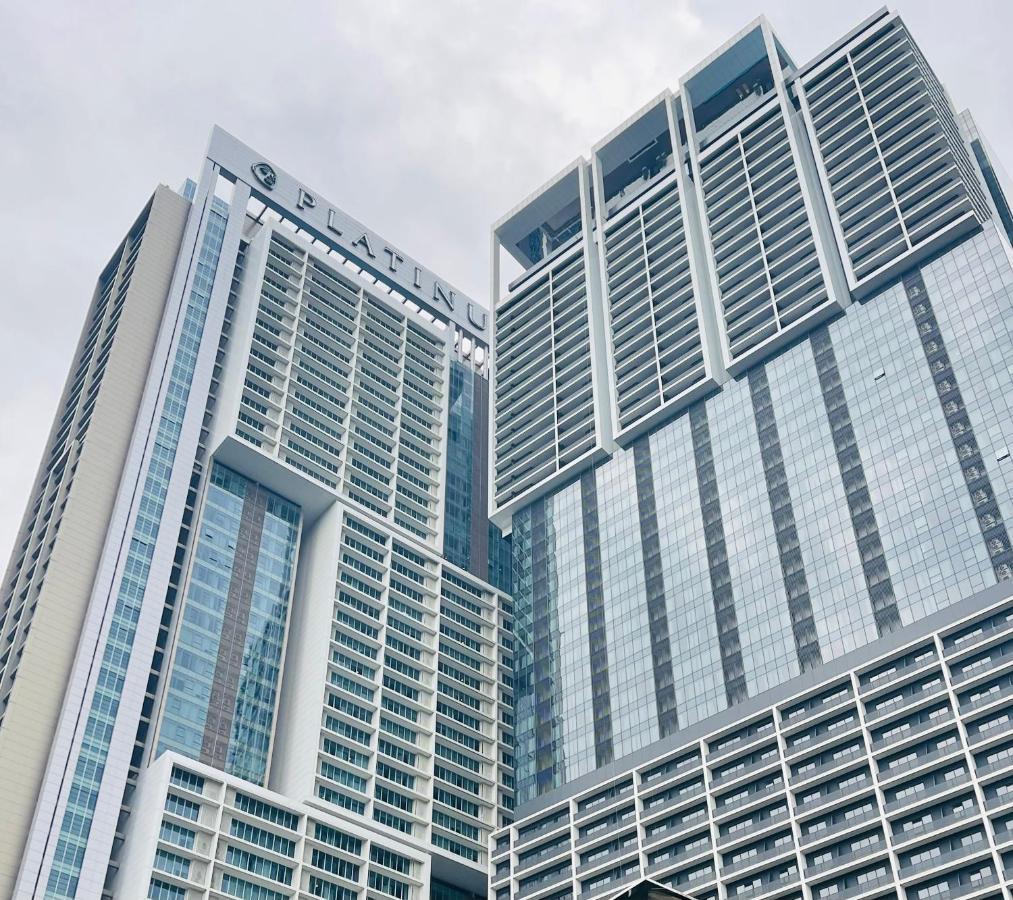 Appartamento Platinum Klcc & Bukit Bintang Kuala Lumpur Esterno foto