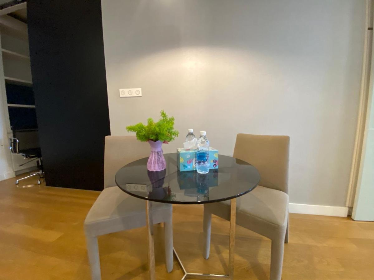 Appartamento Platinum Klcc & Bukit Bintang Kuala Lumpur Esterno foto